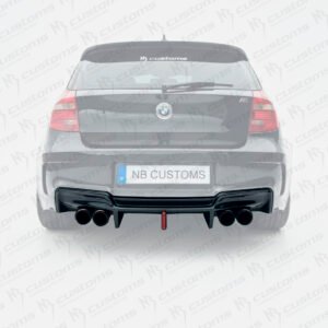 Difusor look 1M c/ luz F1 NB Performance BMW E81/E82/E87/E88